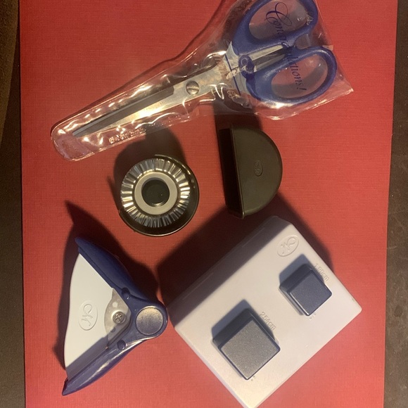 Creative Memories items - Picture 1 of 3